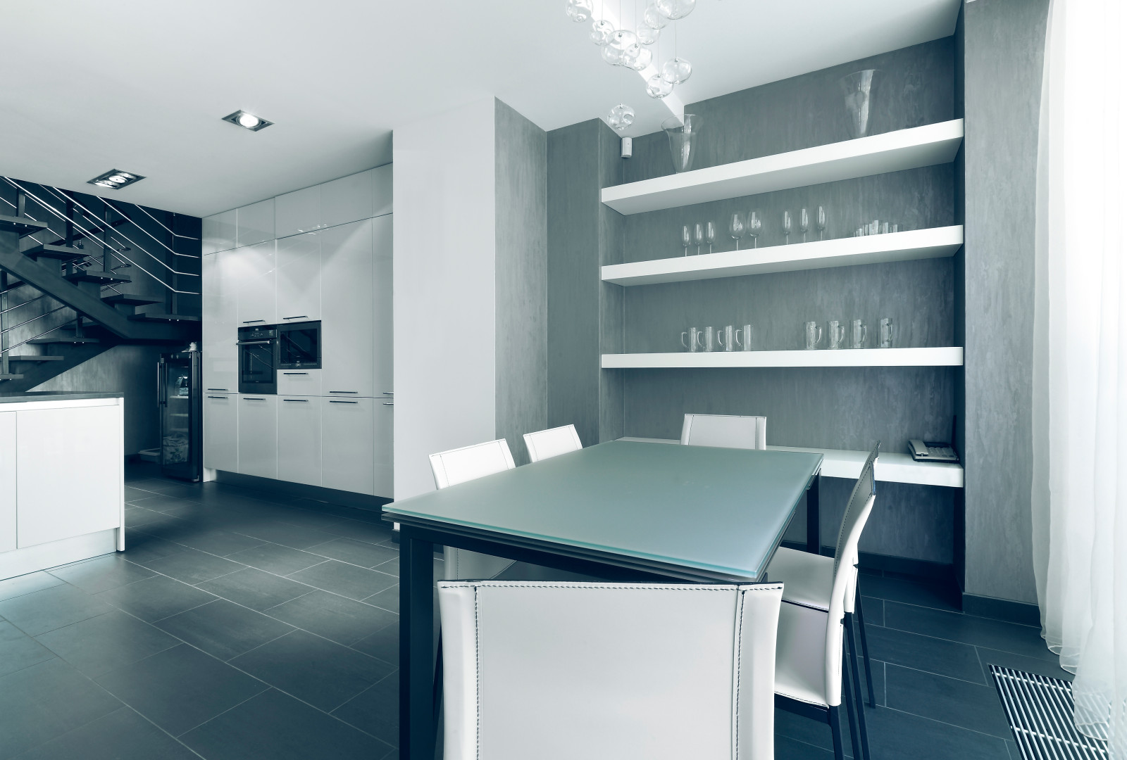 Компактная столовая