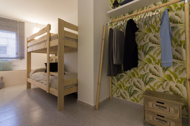 Apartamento alquiler vacacional en Blanes coastal-bedroom
