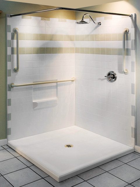 Three Piece Shower with Beveled Threshold