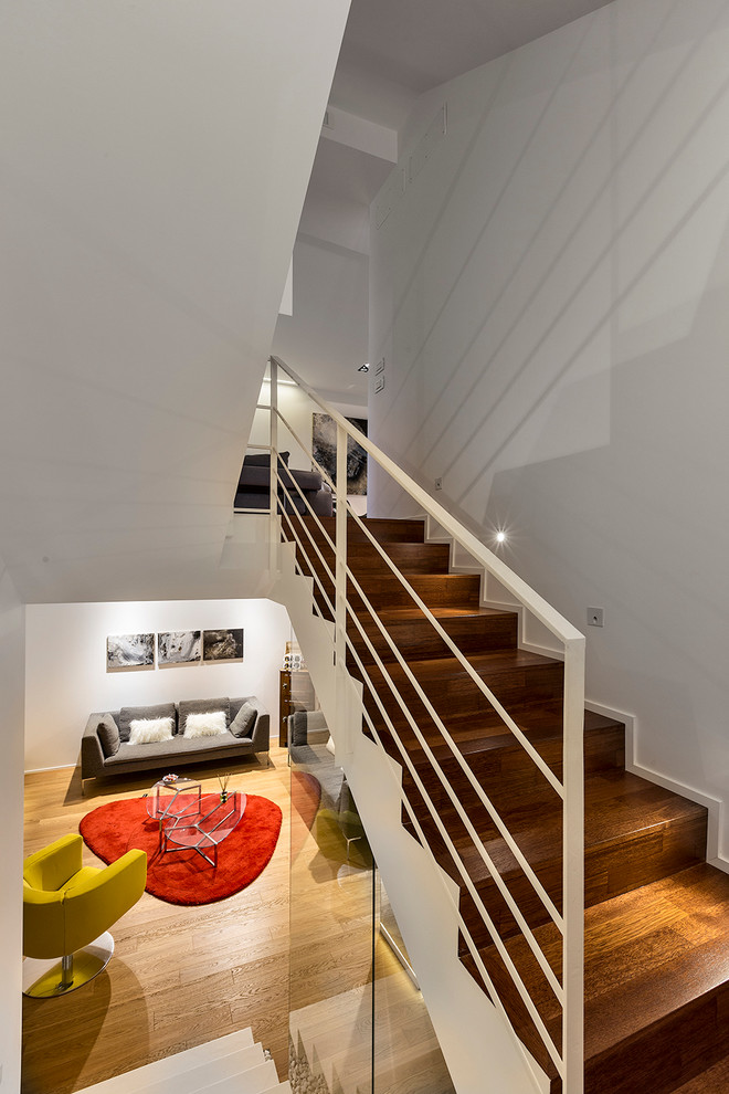 Design ideas for a contemporary staircase in Bari.