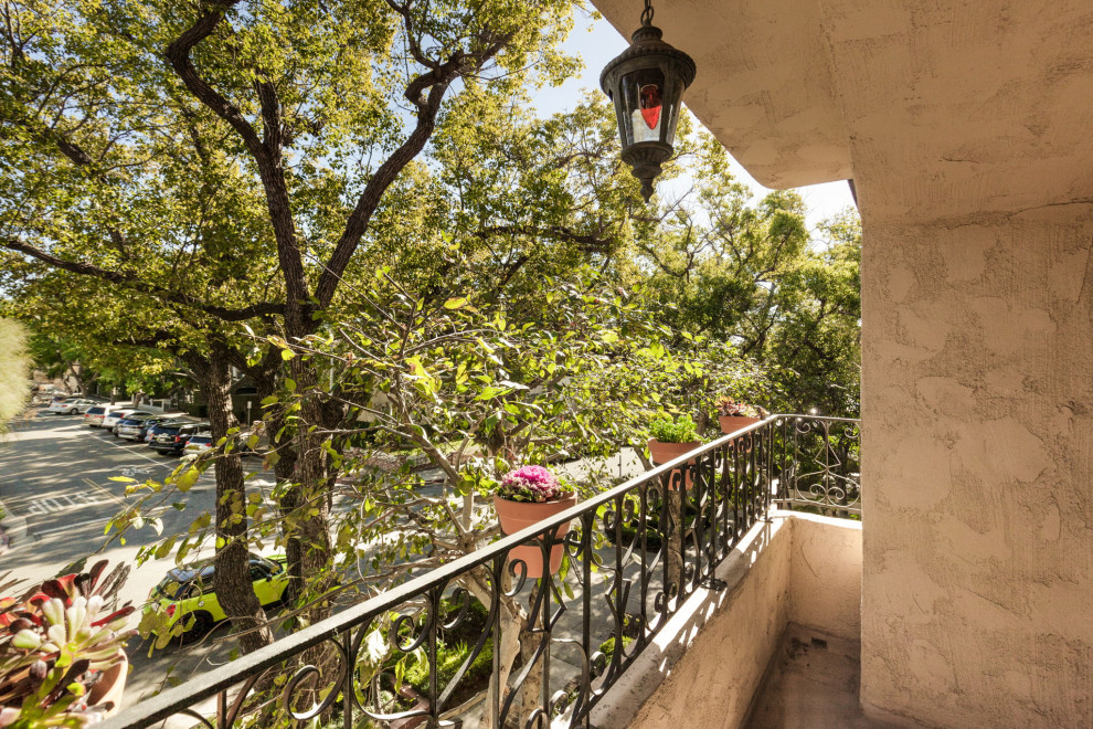 Luxury Interior & Exterior Home Remodel