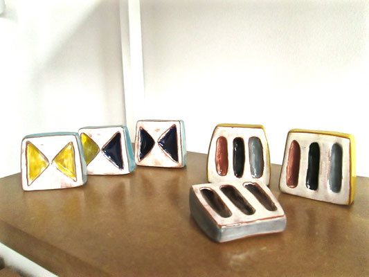 Pomelli in ceramica per mobili