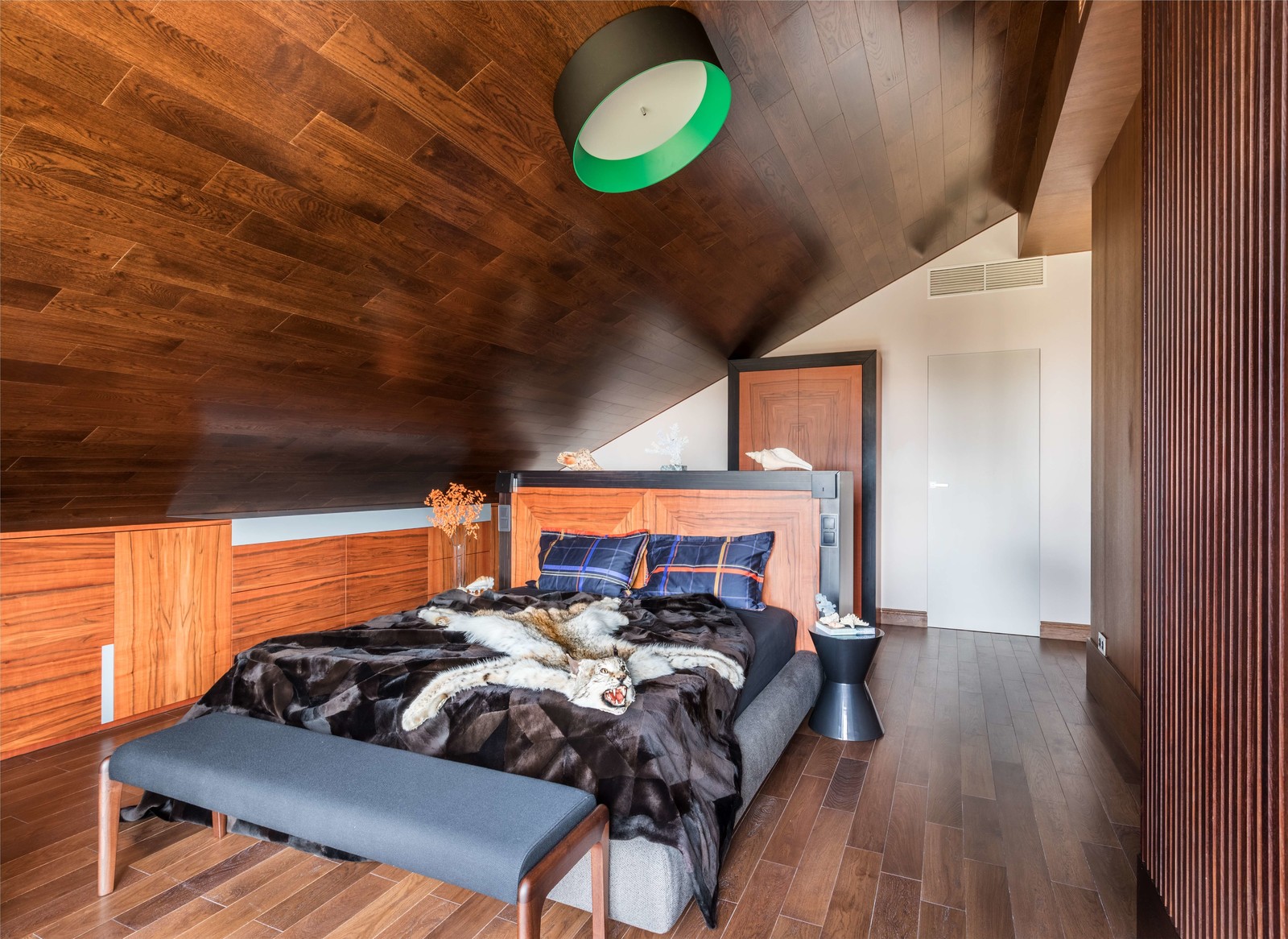 Загородный дом 650 м2