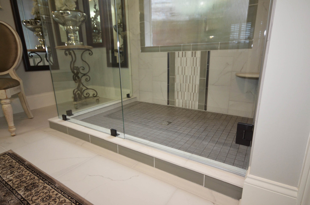 Bonita & Randy's Bathroom