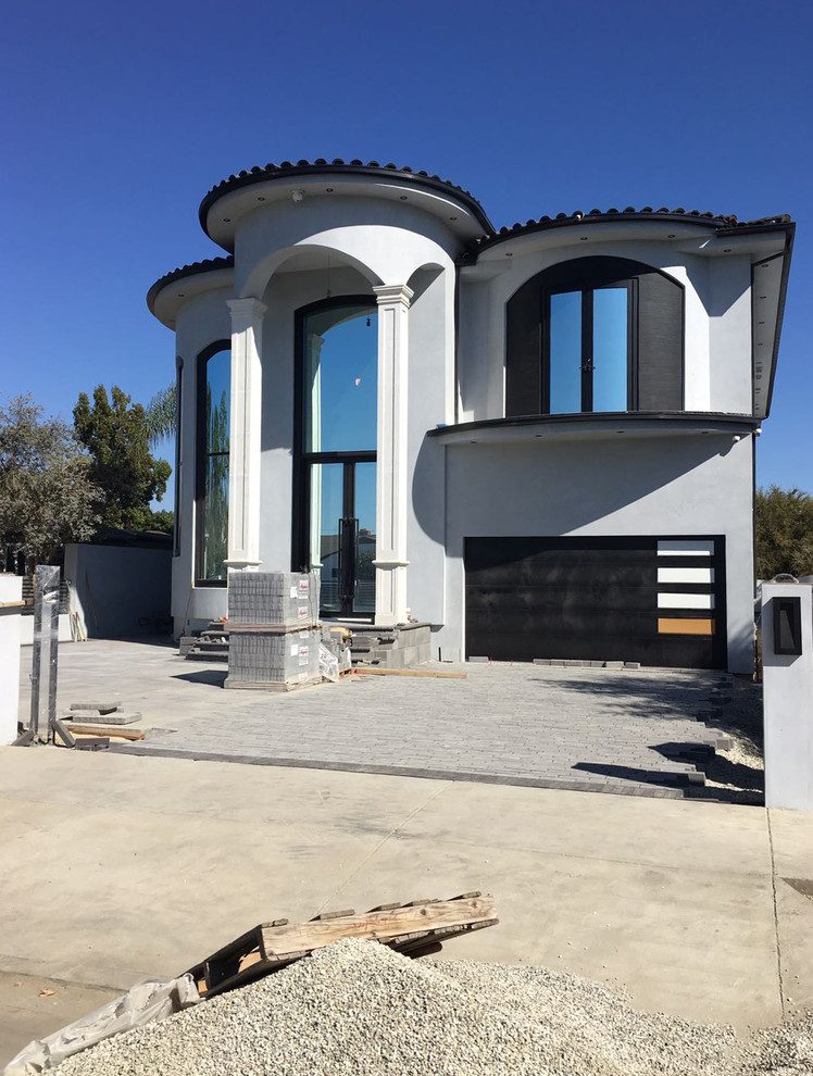 Северный Голливуд - Лос Анджелес. Дом в средиземноморском стиле.