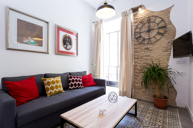 MintUrbanSuits mediterran-wohnzimmer