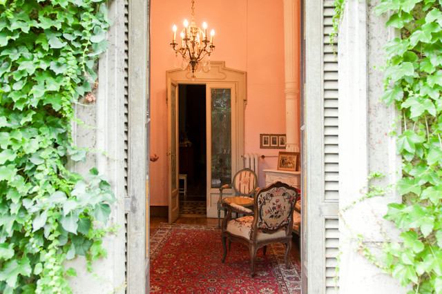 Villa di prestigio con giardino clasico-terraza-y-balcon