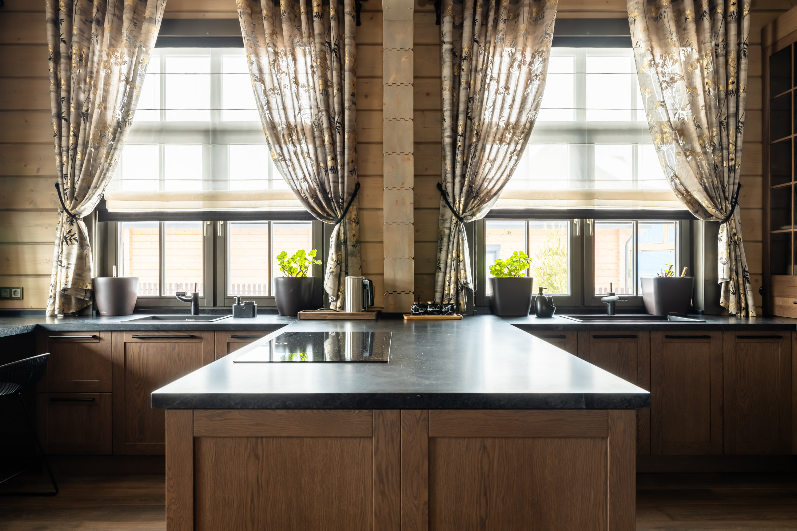 Кухня из массива дуба