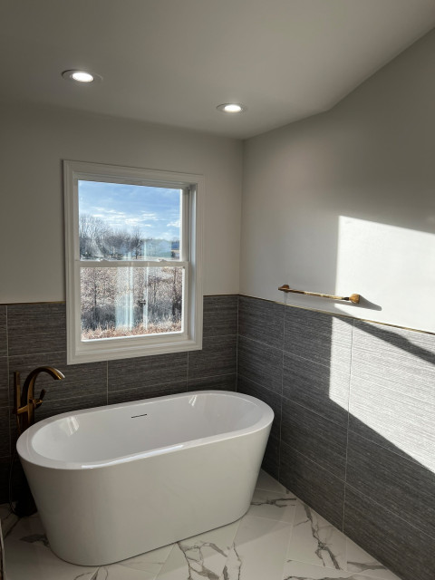 Carol Stream Master Bathroom modern-badezimmer