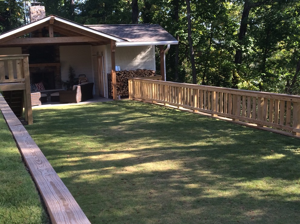 OUTDOOR LIVING SPACES