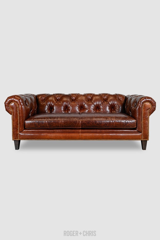 Has anyone ever bought a sofa from Roger and Chris?