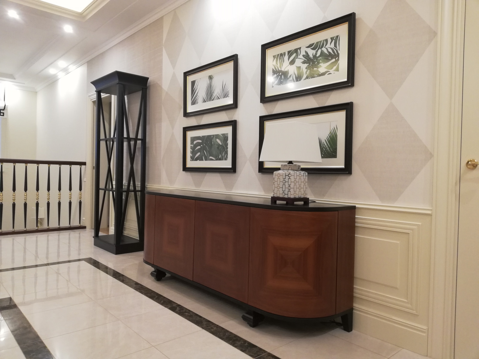 Дом в стиле американская классика, неоклассика. Фото в процессе