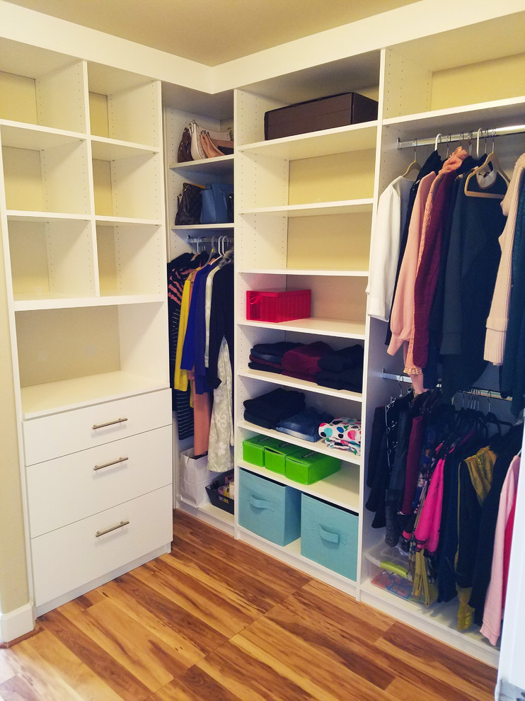 This is an example of a mid-sized contemporary storage and wardrobe in Miami.