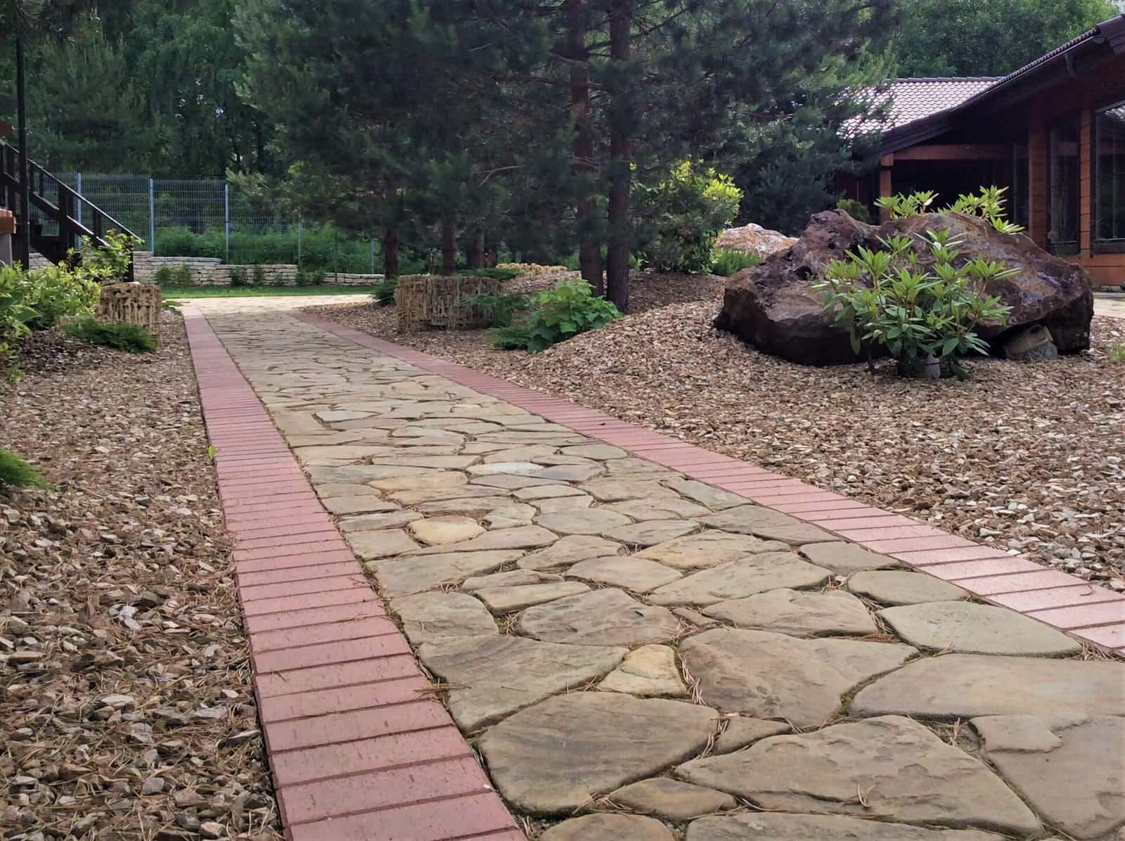 ПОЛЕТ ШМЕЛЯ