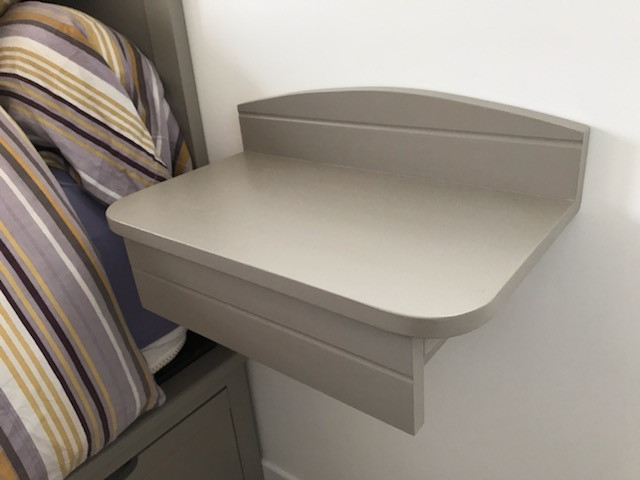 Table de chevet