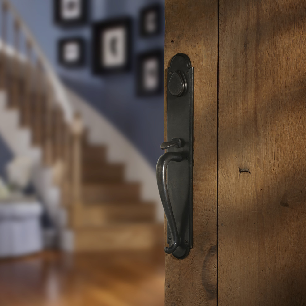 Entryway - rustic entryway idea in Jackson
