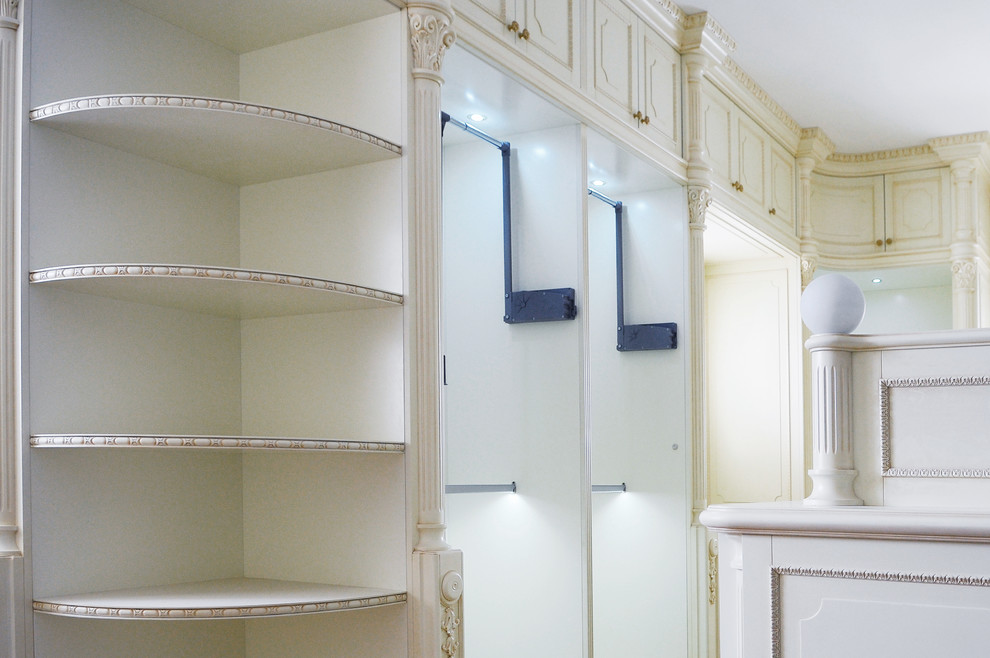 Гардеробная в Классическом стиле