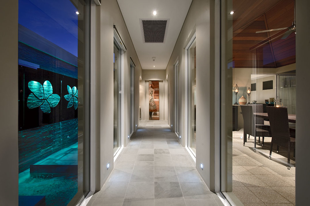 Photo of a contemporary hallway in Perth with grey walls.