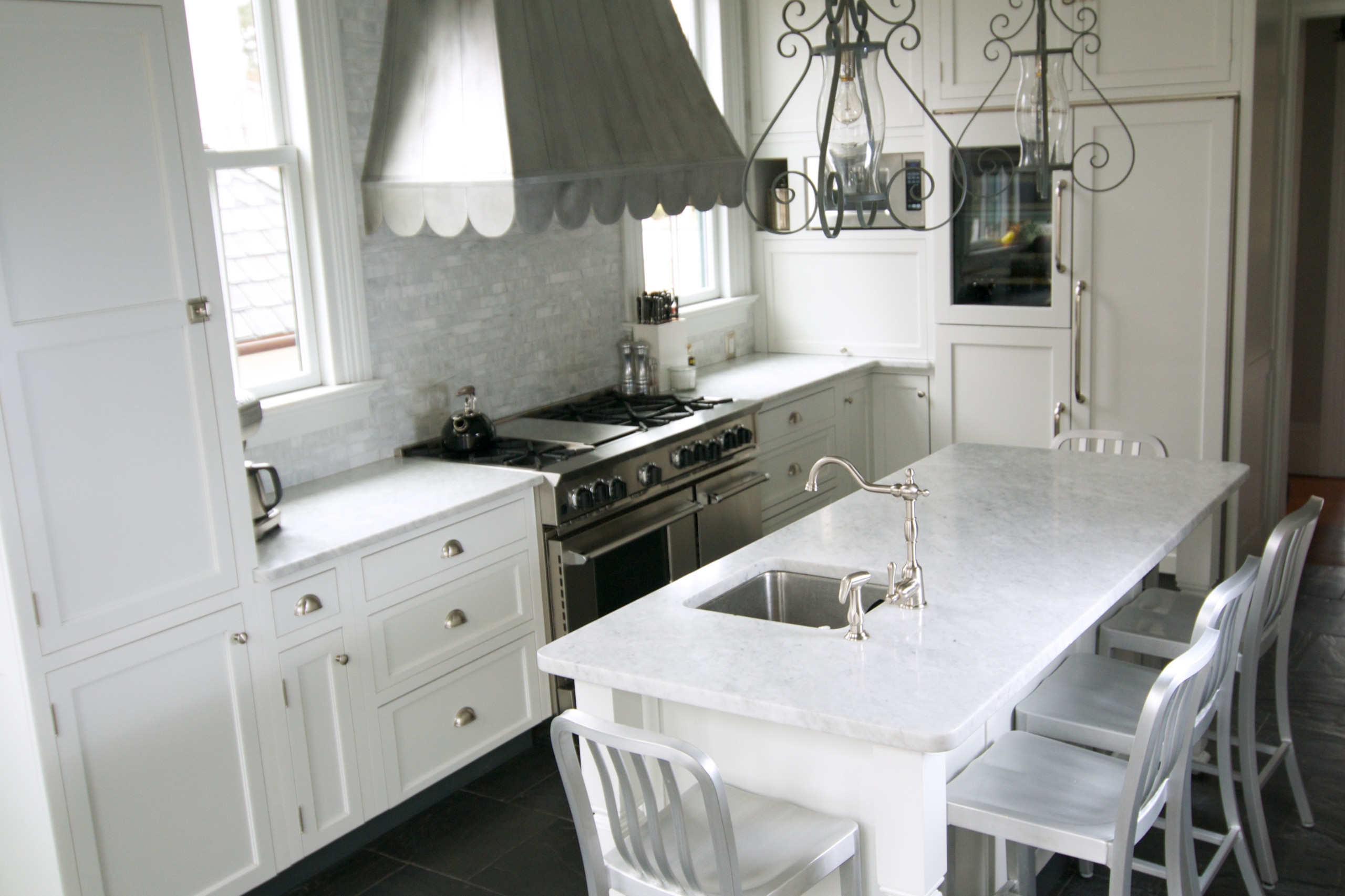 Summit Home Renovation - Marble Kitchen