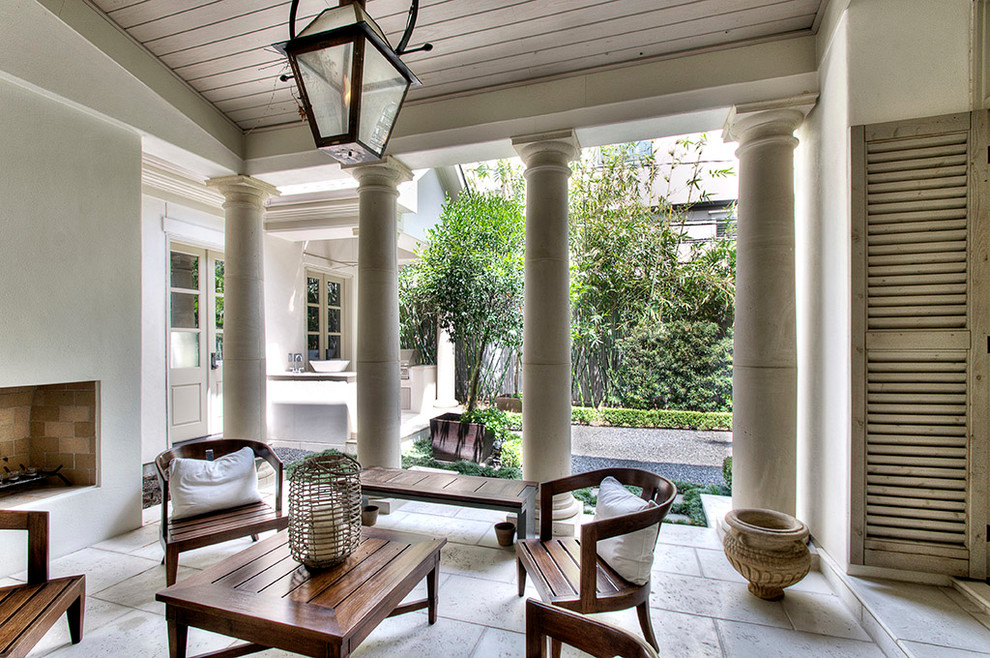 Inspiration for a traditional backyard patio in Houston.