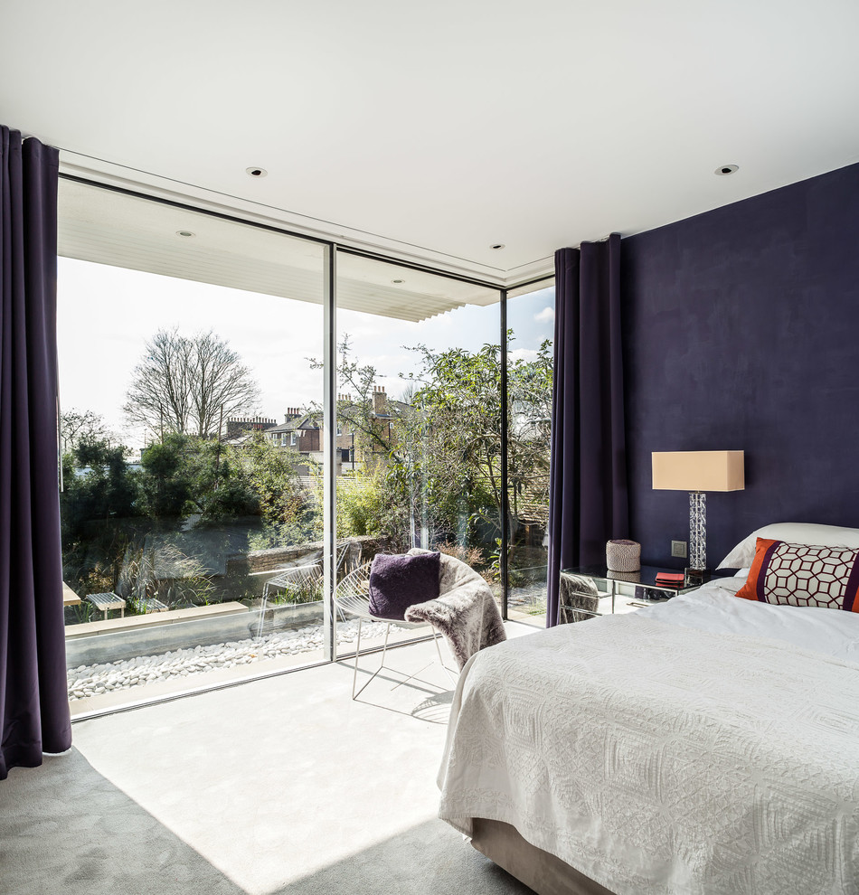 Contemporary bedroom in London.