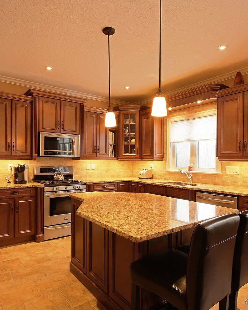Kitchens by our team of professionals - Ottawa - by Heritage Kitchen