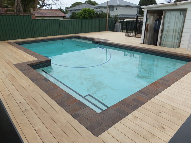 Cromer pool contemporary-pools-and-hot-tubs