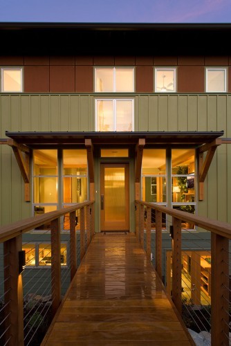 Photo of a modern entryway in Seattle.