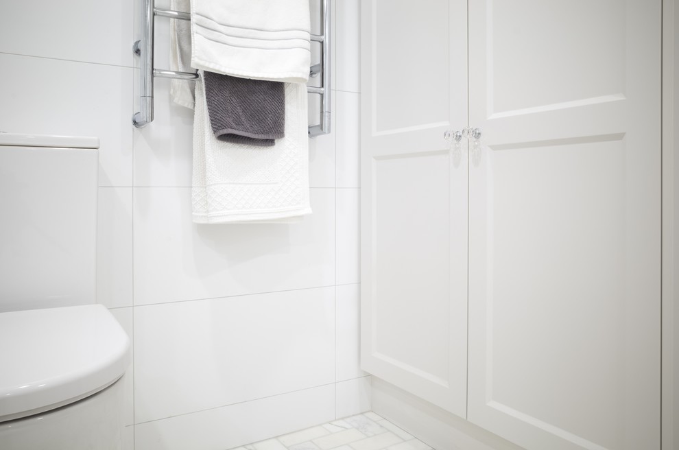 Inspiration for a mediterranean bathroom in Sydney.