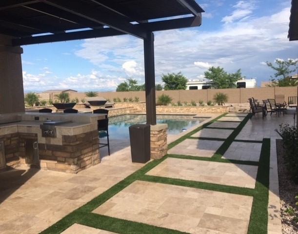 Pavers, Travertine & Flagstone