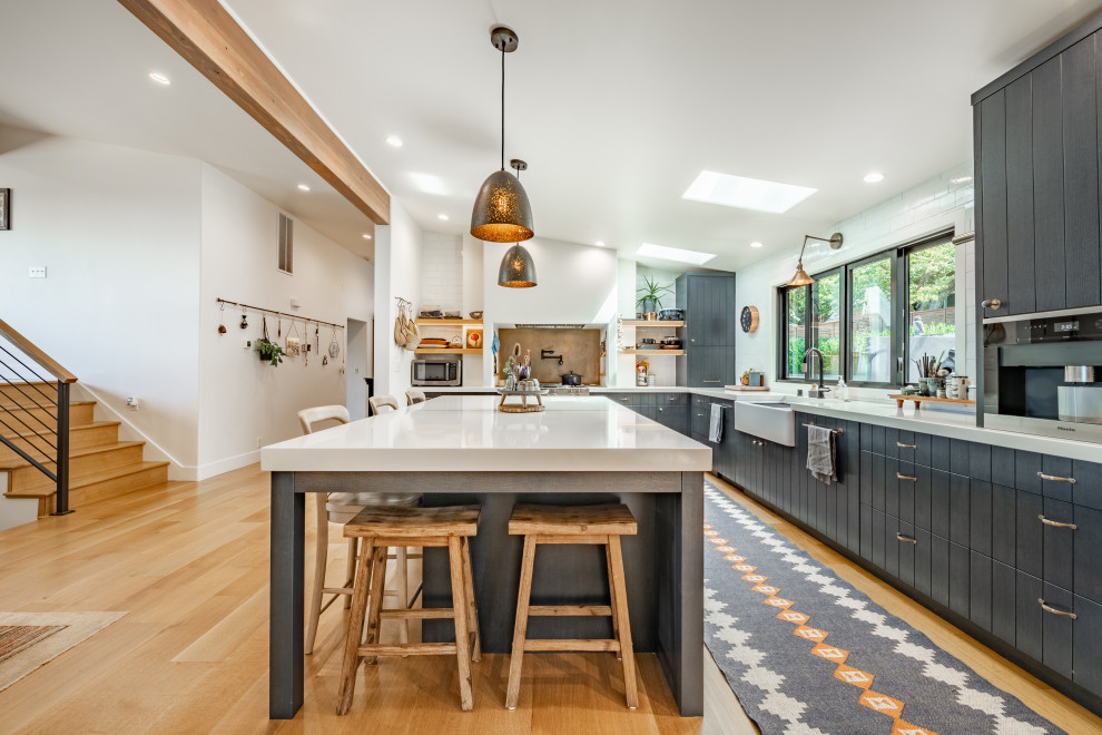 Bayside Mudroom, Kitchen, Patio Passthrough, Family Room & Primary Suite