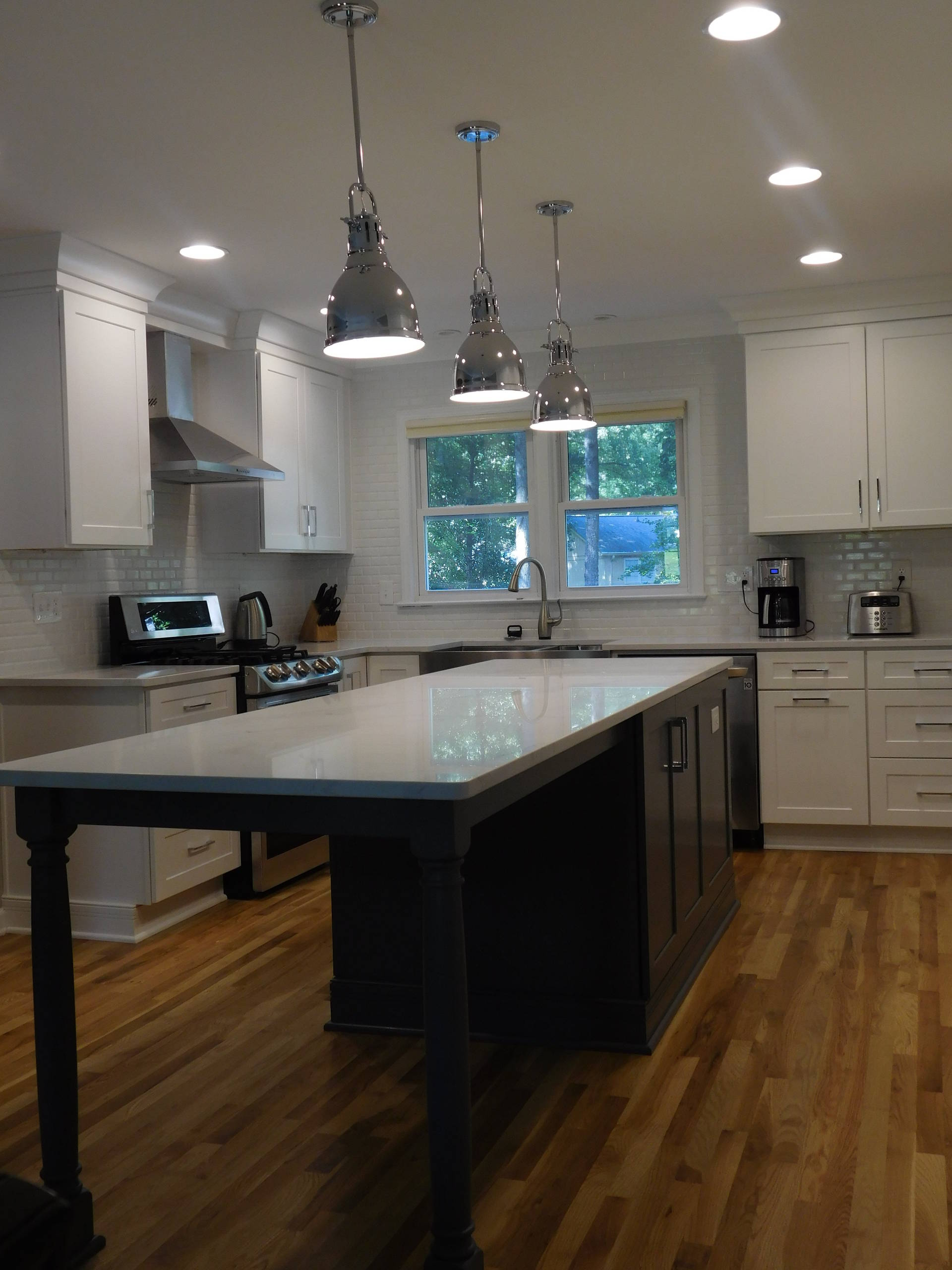 Brookhaven Modern Kitchen