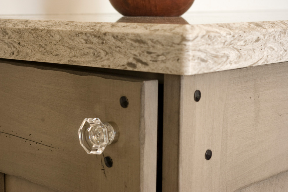 Kitchen - mid-sized transitional u-shaped kitchen idea in Toronto with shaker cabinets, distressed cabinets and quartz countertops