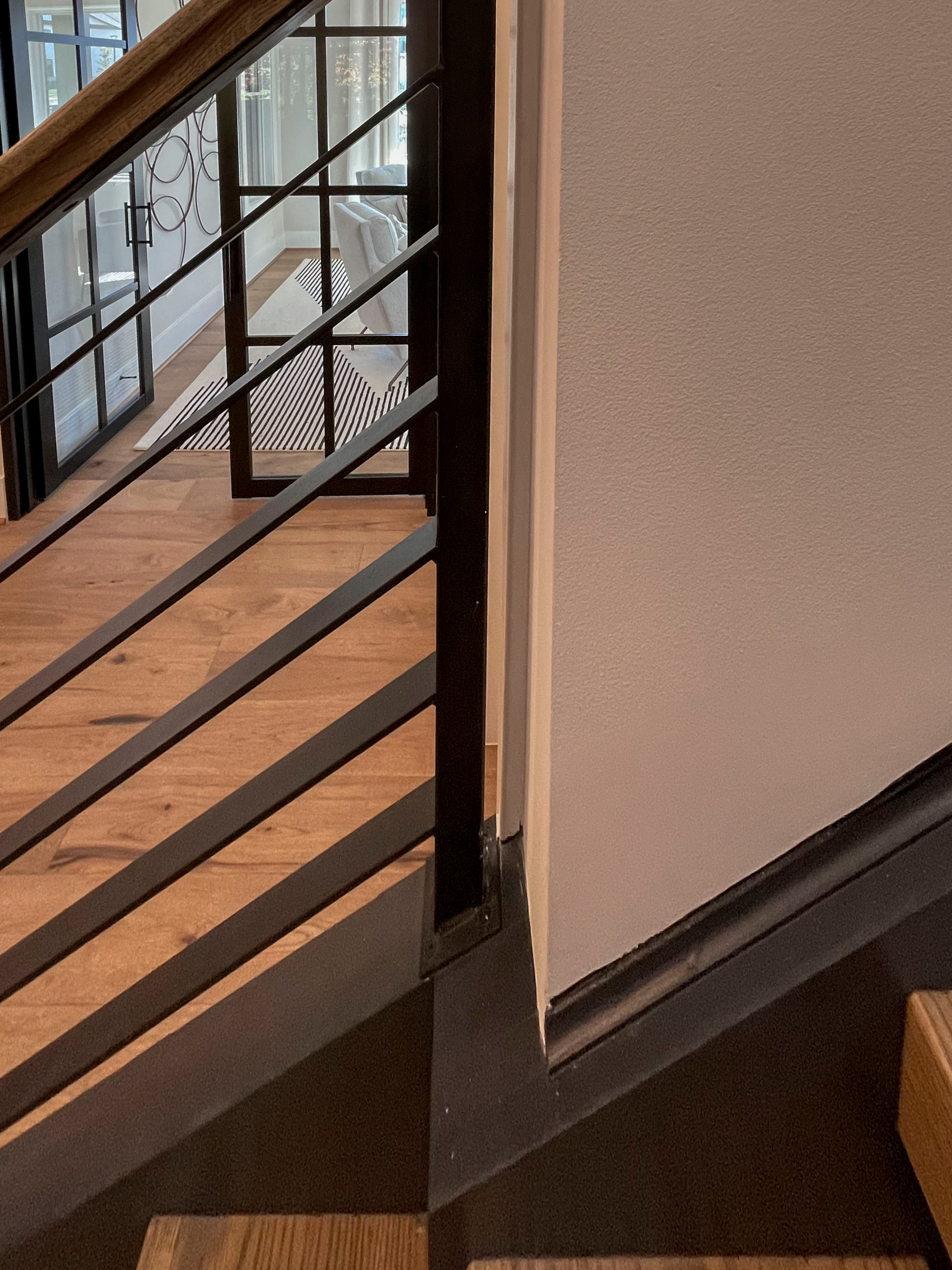 113_Floating Straight- Stringers with No Risers in Contemporary Home, Bethesda M