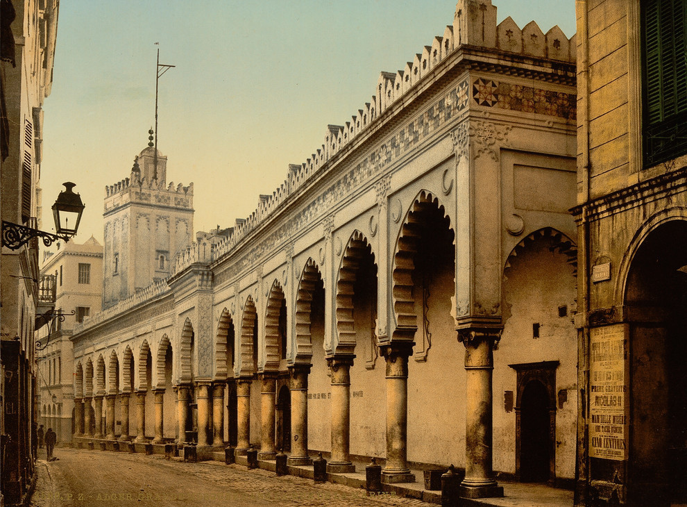Great Mosque in the Marine Street, Algiers, Algeria Print
