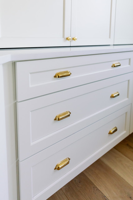 Sutton Kitchen transitional-kitchen