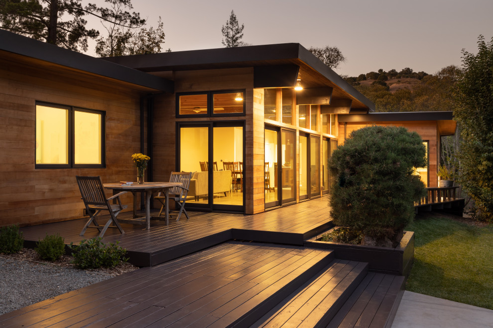 Contemporary Residence & Pool House