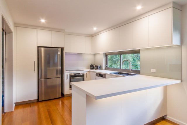 Mitcham Kitchen 4 contemporary-kitchen