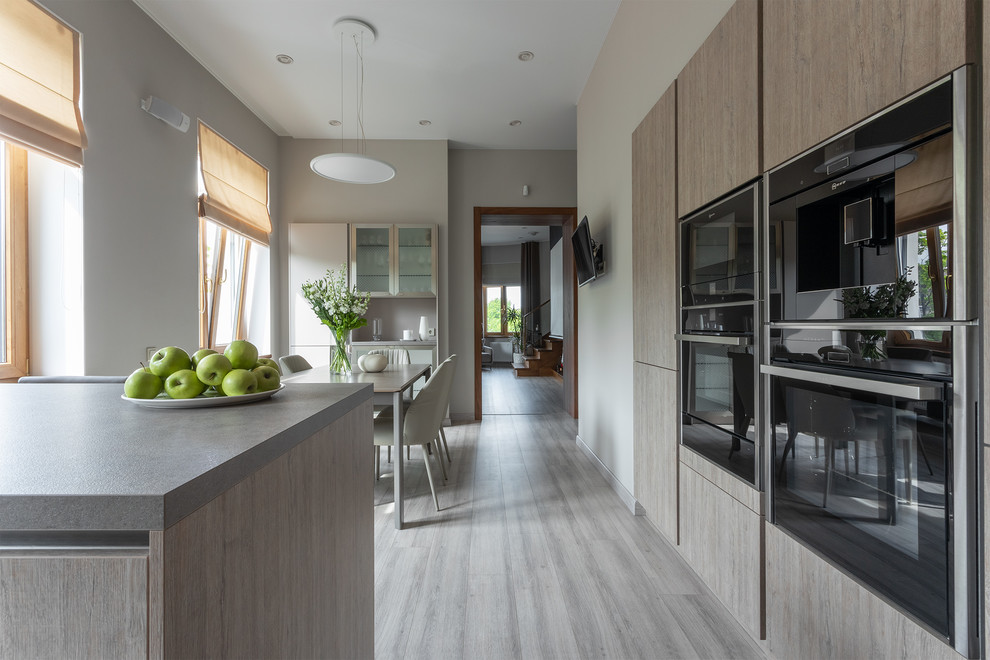 Интерьер двухуровневой квартиры в Калининграде.