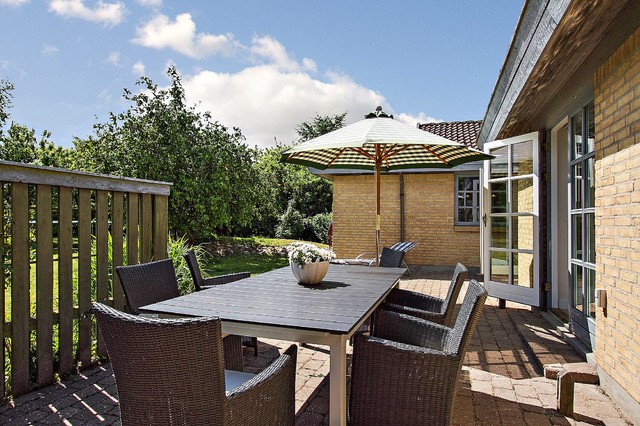 Prins Buris Vej 15, Karise moderno-terraza-y-balcon
