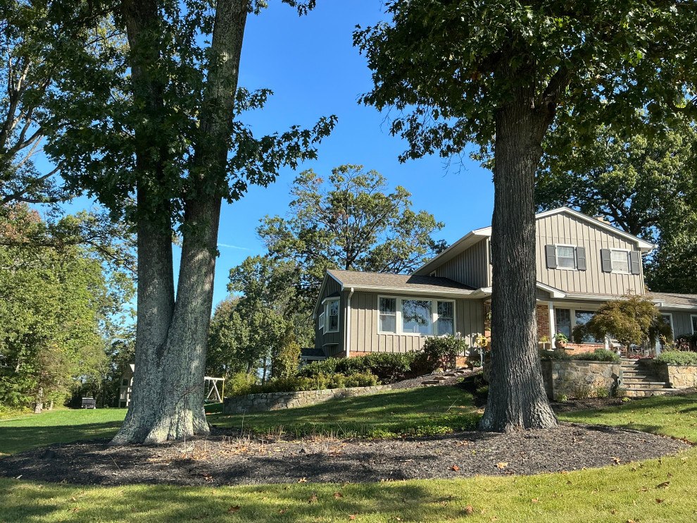 Impactful, serene and native entrance.