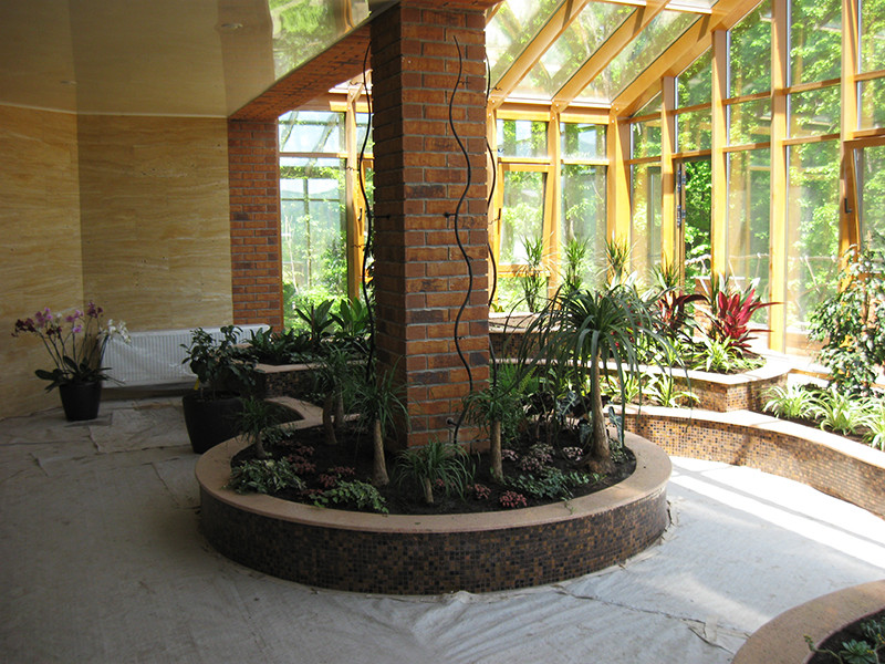 Частное домовладение с зимним садом