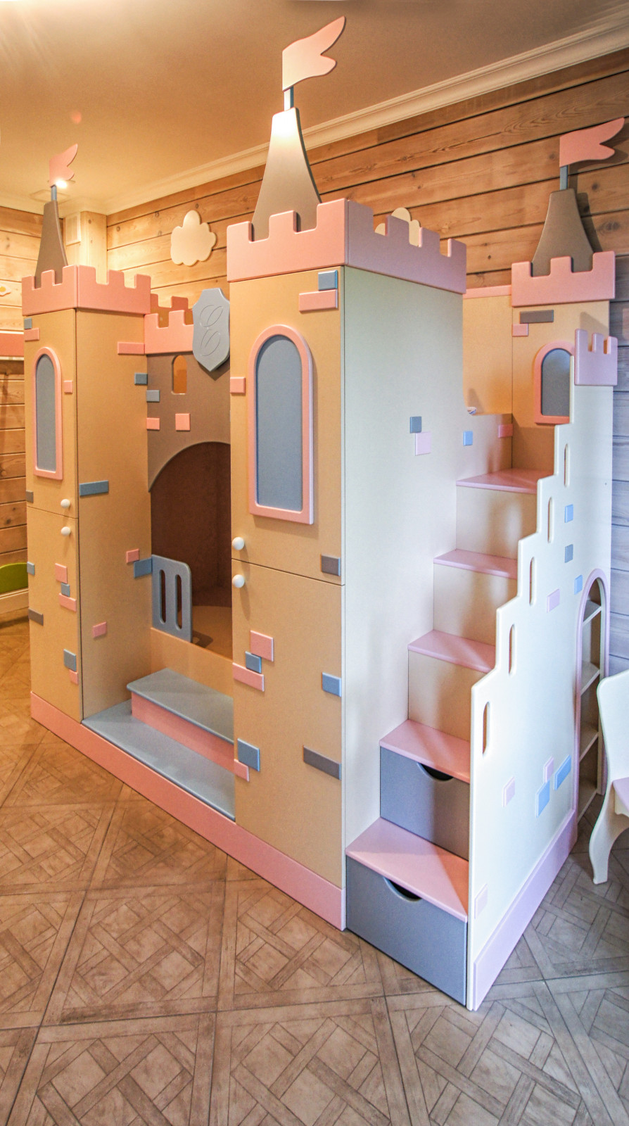 Детская с замком в загородном доме