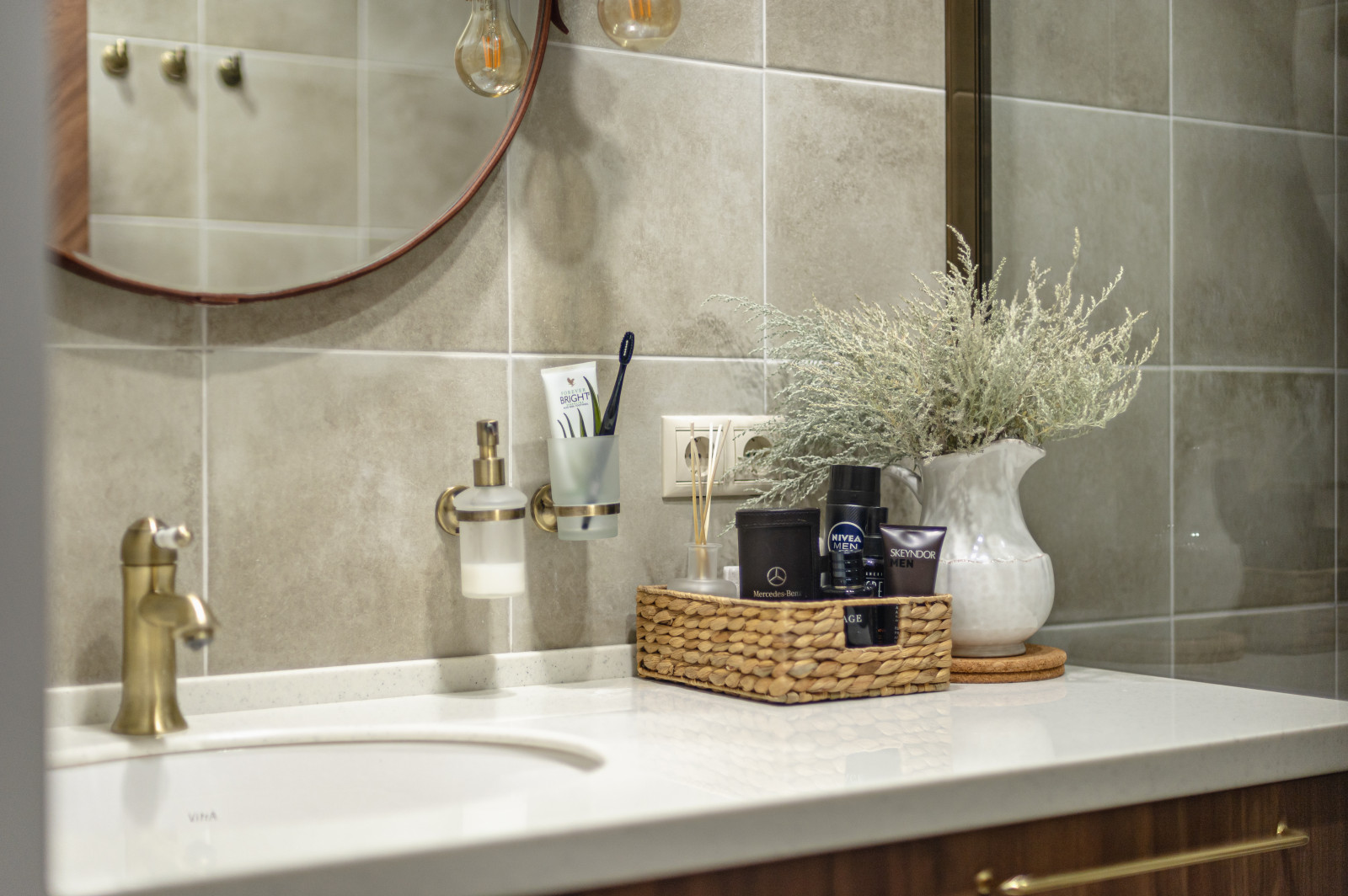 Дом на берегу