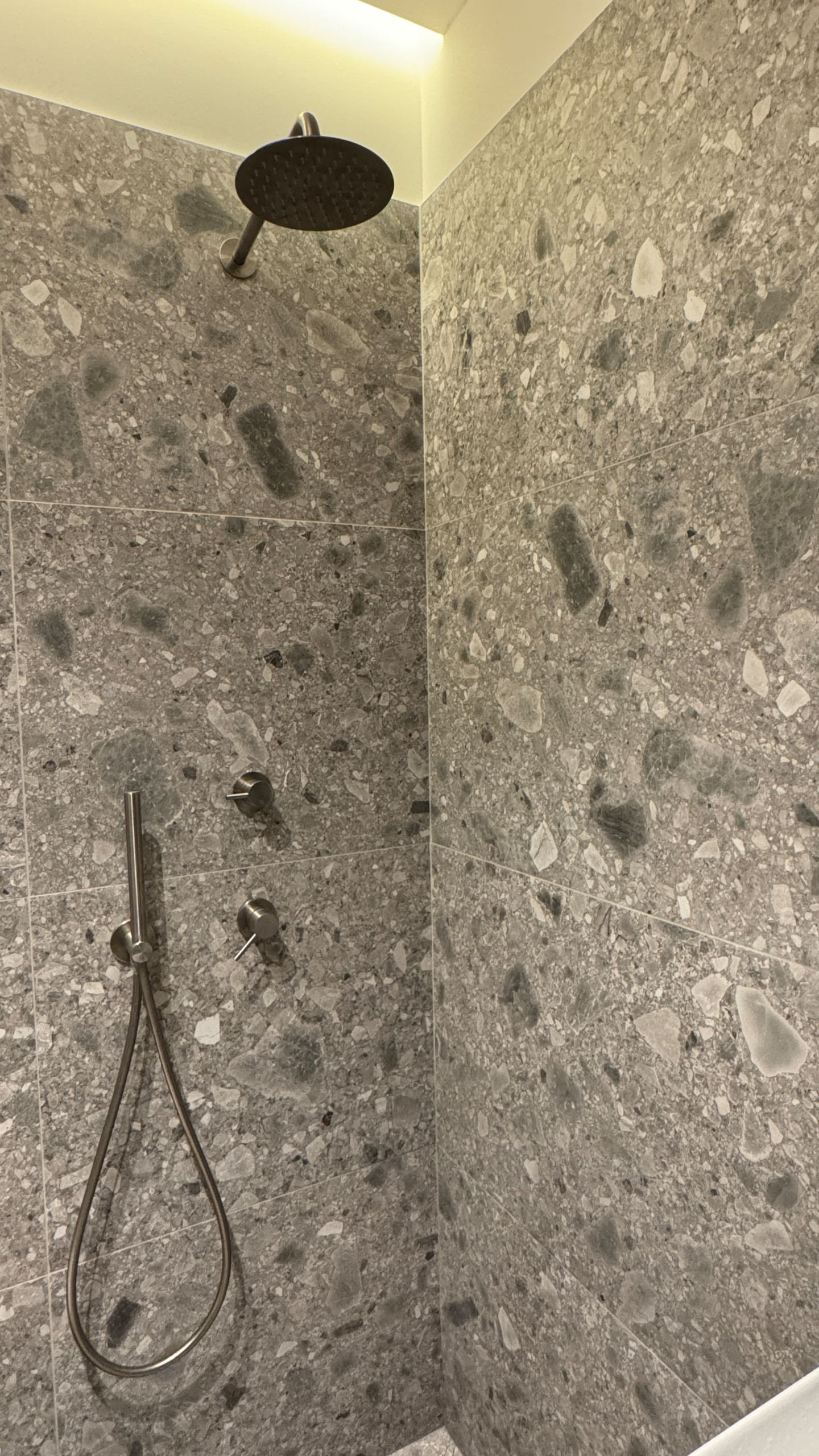 Restyling/Refurbishing APT_2S - Roma