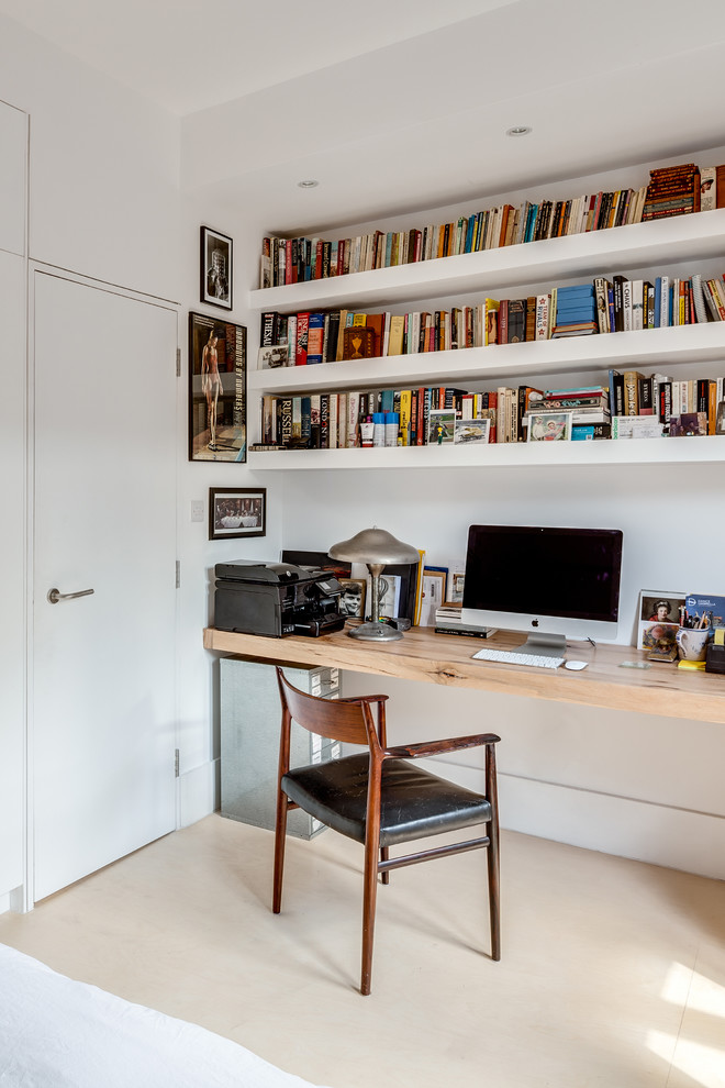 Industrial home office in London.