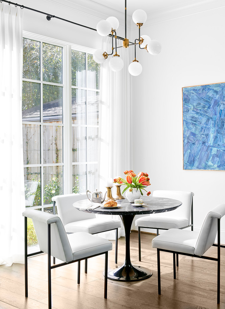 Inspiration for a transitional dining room.