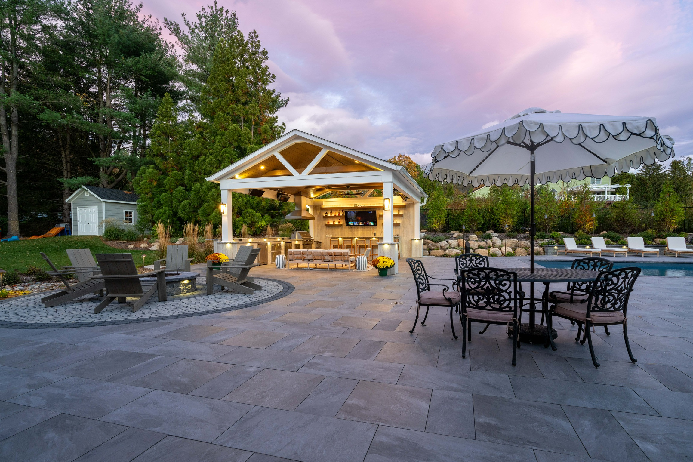 Porcelain Paradise with a Party Pavilian