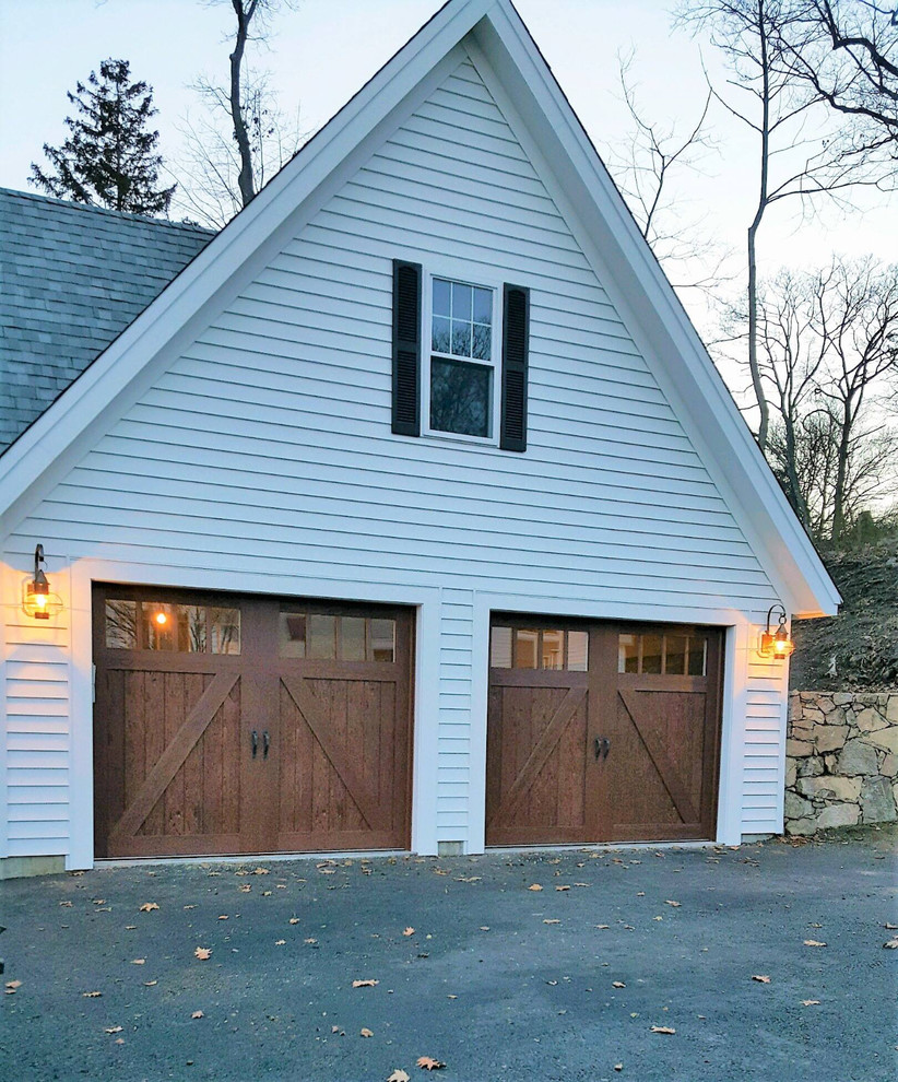 Reserve Collection Farmhouse Garage Boston by Compton Doors Inc.