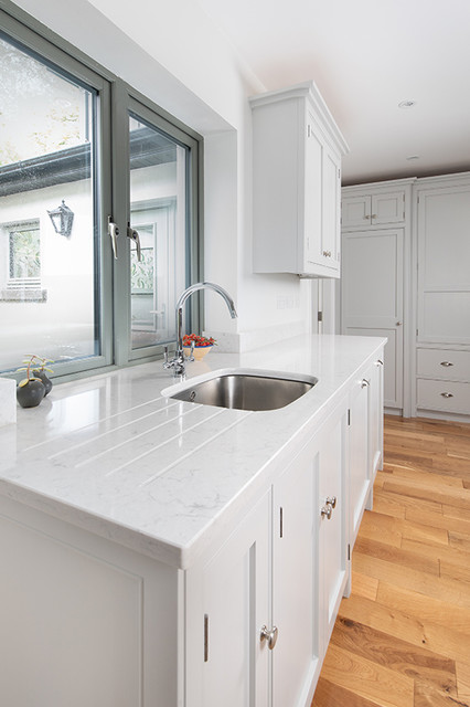 Family Kitchen scandinavian-kitchen